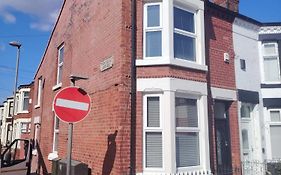 39 Cowley Road